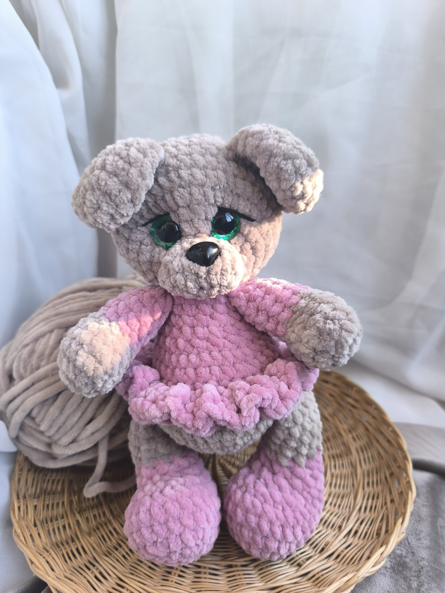 The little bear with green eyes